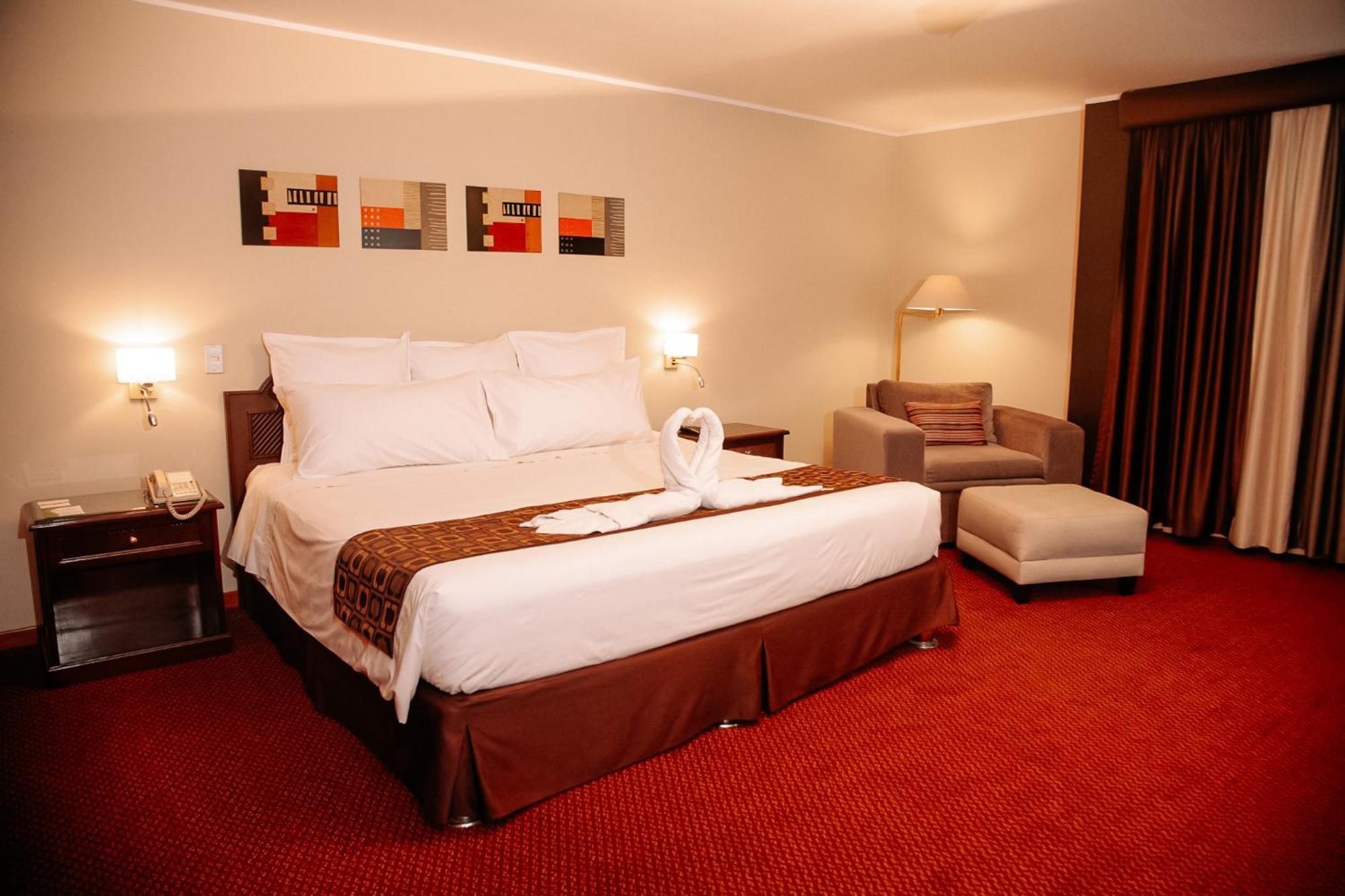 Hotel Carrera 4*